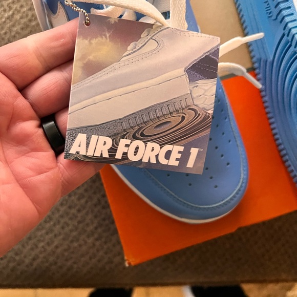 Air Force 1 Low Retro University Blue/White Brand New With Tags - Picture 6 of 9